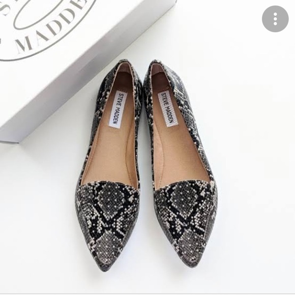 Steve Madden Jainna Snake Print Studded 